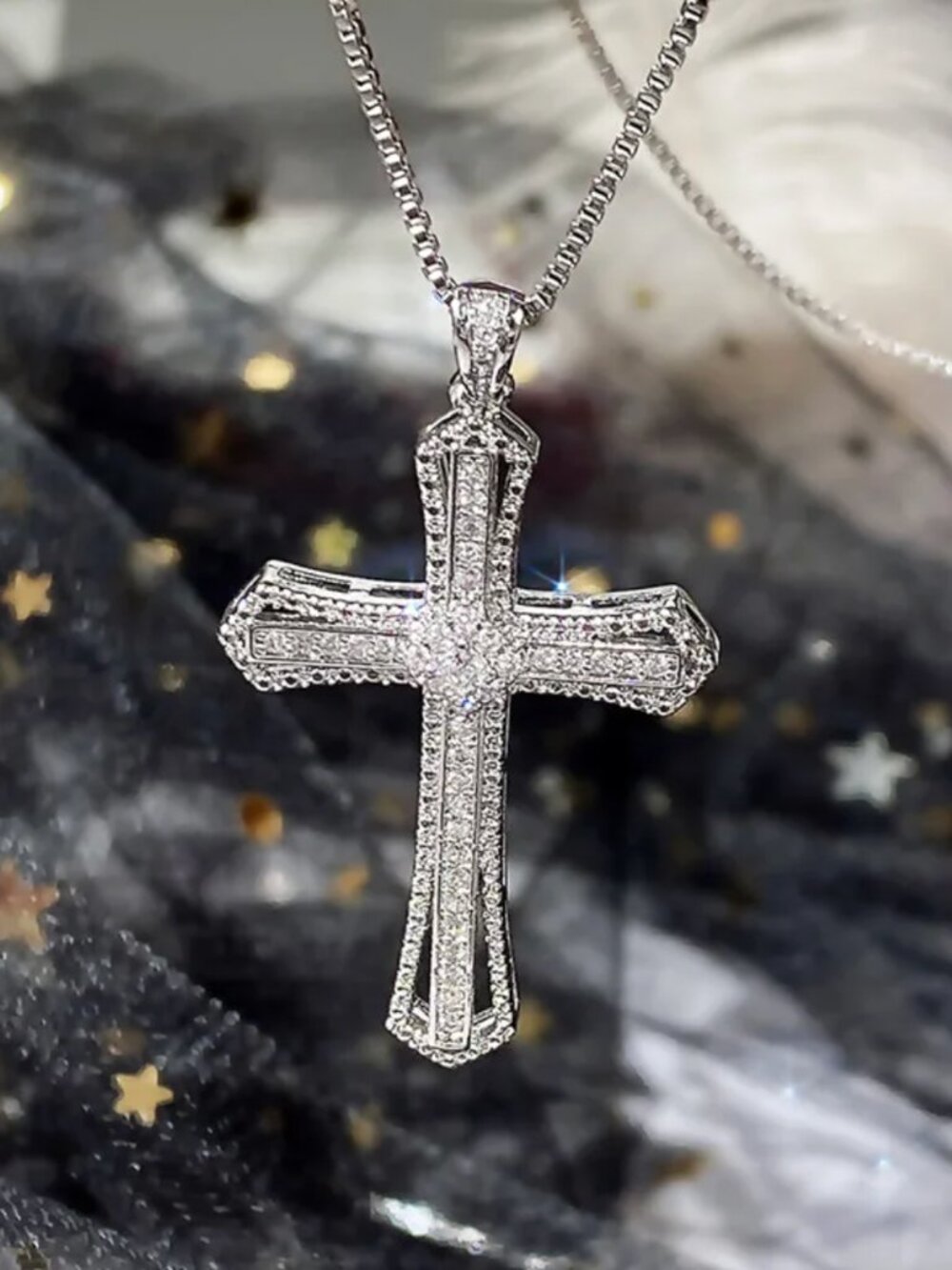 NEW 18K White Gold Diamond Cross Necklace Box Chain Cross Pendant Necklace